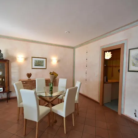 In Near And Islands * Verbania