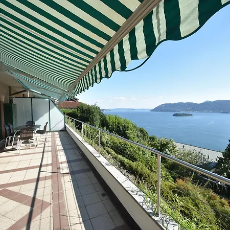 In Near And Islands Appartement Verbania